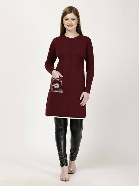 Women Solid Round Neck Maroon Sweater