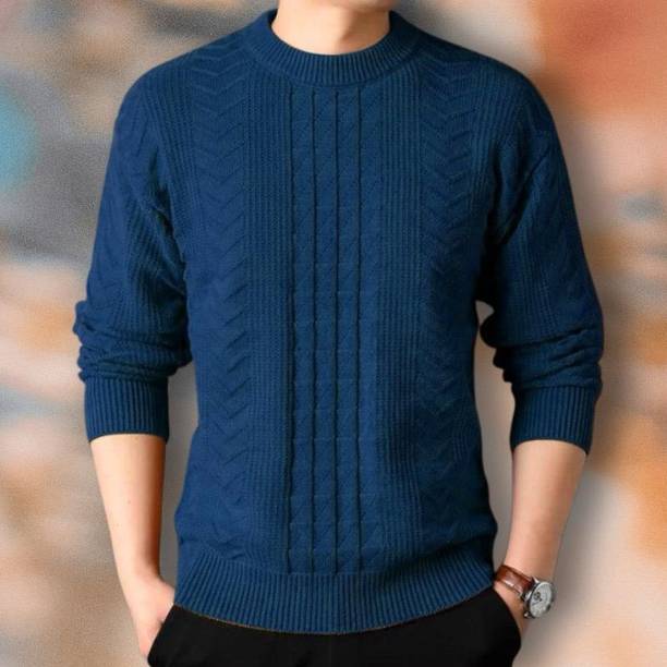 Men Solid Crew Neck Blue Sweater
