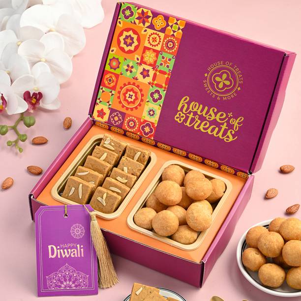 HyperFoods Diwali Extravaganza Box with Greetings Card Box