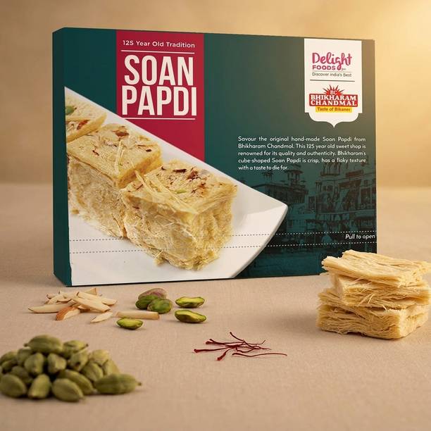 Delight Foods Soan Papdi With Almonds,Pistachio,Elaichi