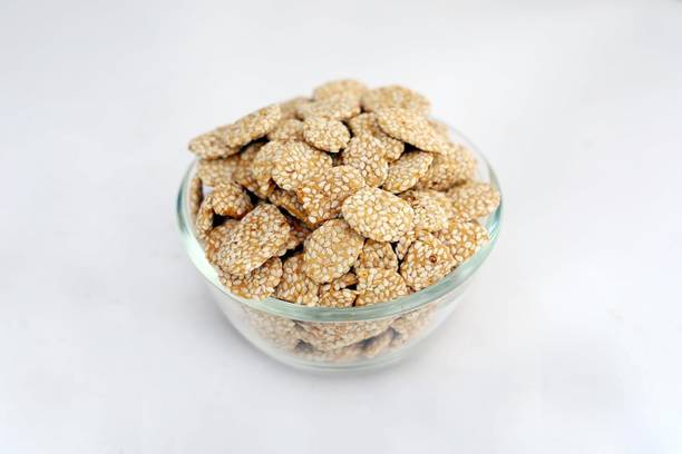 Vishal Sahu Gajak Udhyog Crunchy Laddu & Gud Revdri Sweets with Jaggery Sesame & Peanuts SnacK Box