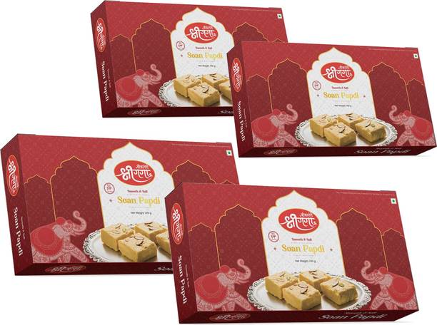 Bikaneri Shree Ganga Soft and Flaky Soan Papdi, 800Gm Delicious Traditional Bikaneri Sweet, Mithai Box