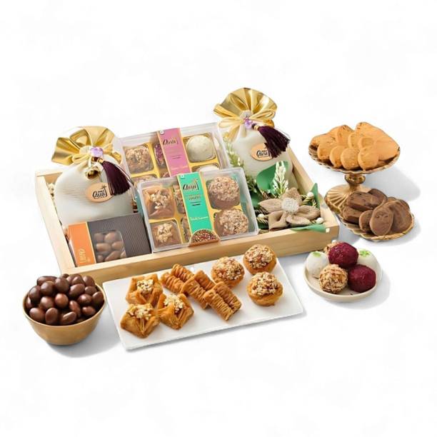 OASIS Symphony Baklawa Gift Hamper – Baklava, dry Fruits Namkeen & Chocolate Treat Box