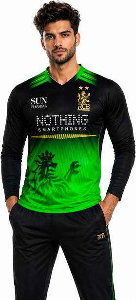 Men Printed V Neck Polyester Green T-Shirt