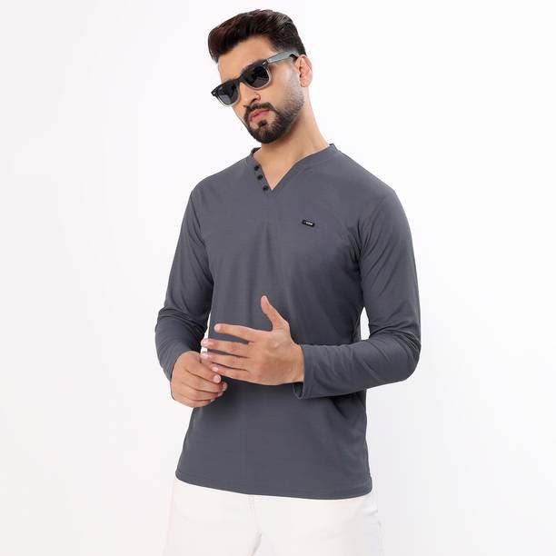 Men Solid V Neck Polyester Grey T-Shirt