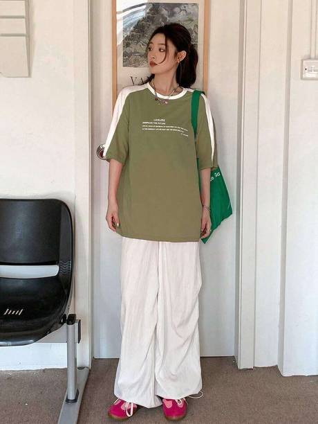 Women Typography Round Neck Cotton Blend Green T-Shirt