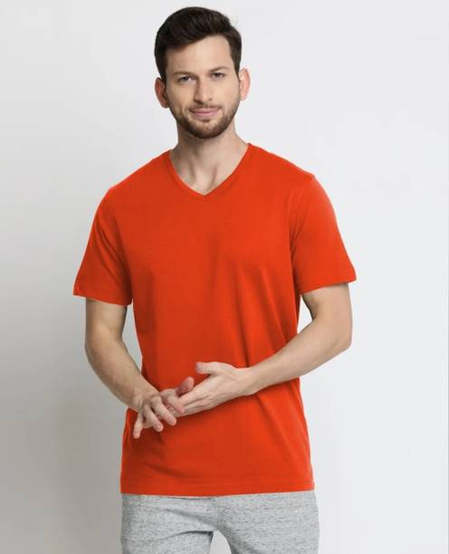 Nilan Solid Men V Neck Orange T-Shirt