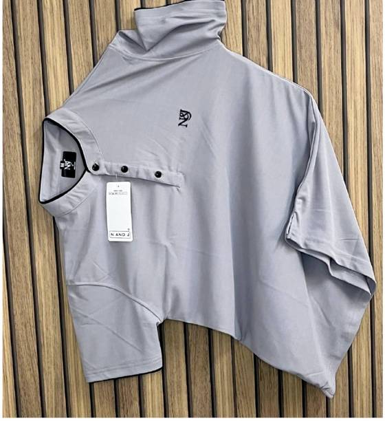 N AND J Men Solid Henley Neck Polycotton Grey T-Shirt