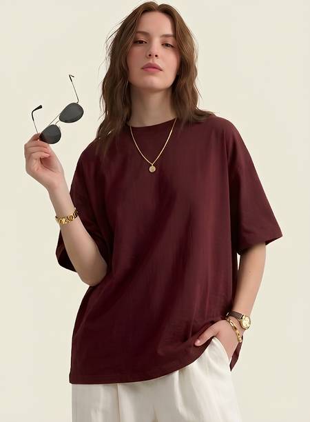 Women Solid Round Neck Pure Cotton Maroon T-Shirt
