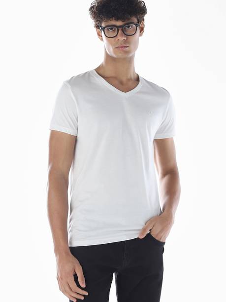 Men Solid V Neck Cotton Blend White T-Shirt