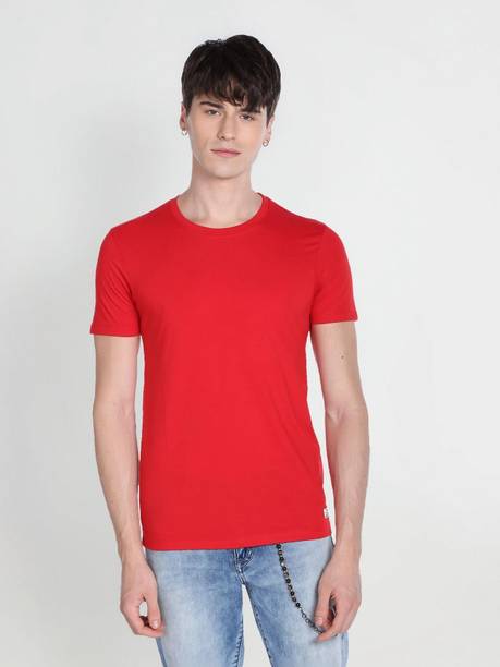 Men Solid Round Neck Cotton Blend Red T-Shirt