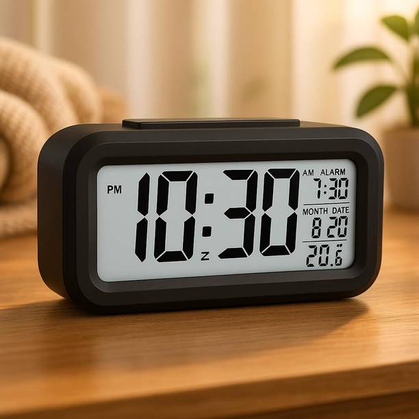 Pinopa Digital Black Clock