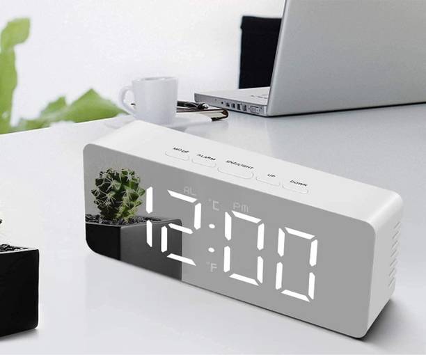 Naavli Digital White Clock