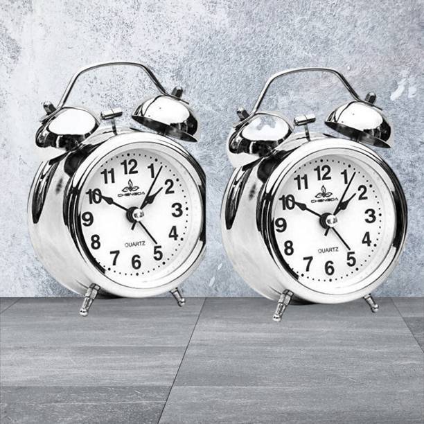 ONEKLIK Analog Silver Clock