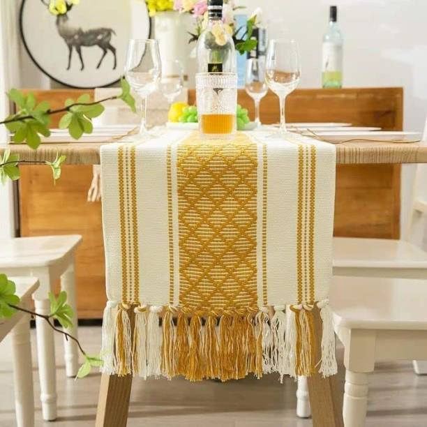 North Field Yellow 137 cm Reversible Table Runner