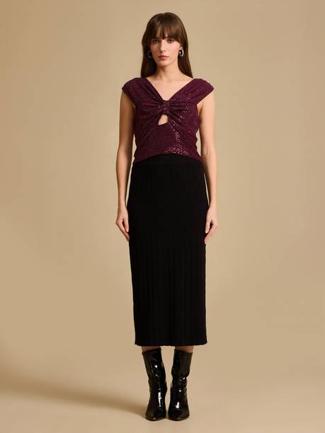 Party Sleeveless Self Design Women Maroon Top