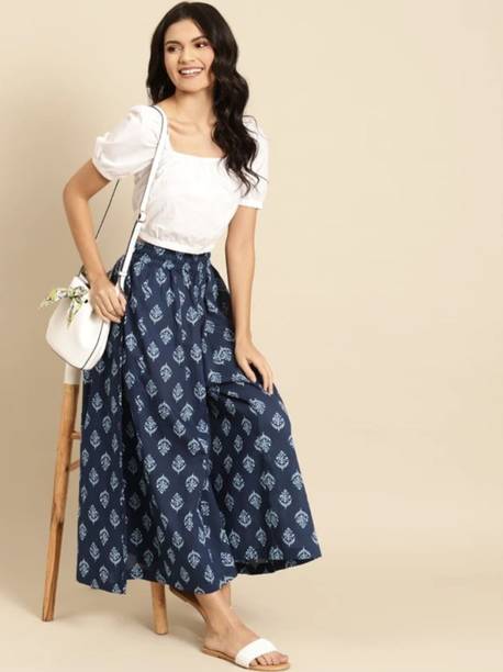 Women Comfort Fit, Relaxed Blue Cotton Blend Trousers
