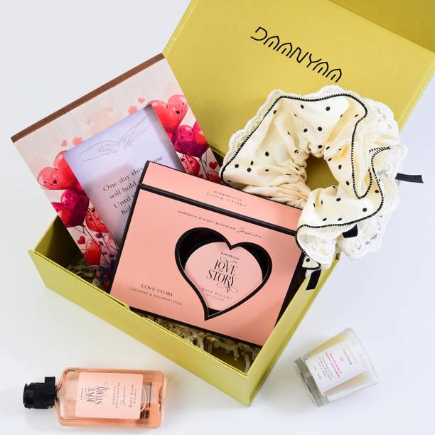 Daanyaa Gift Box Gift Set
