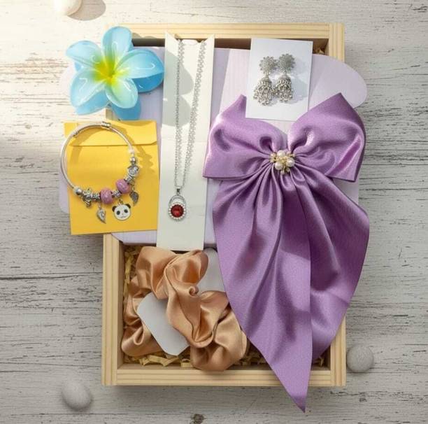 Mohmit Mart Gift Box Gift Set