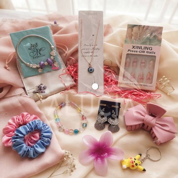 Alucia Bracelet, Jewellery, Keychain, Gift Box Gift Set