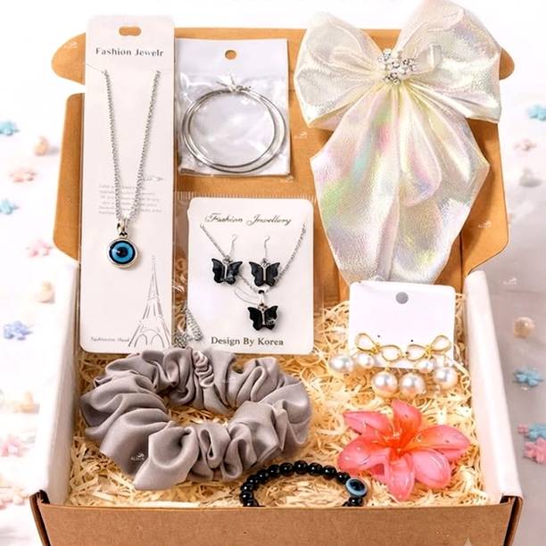 Alucia Bracelet, Gift Box, Keychain, Jewellery Gift Set