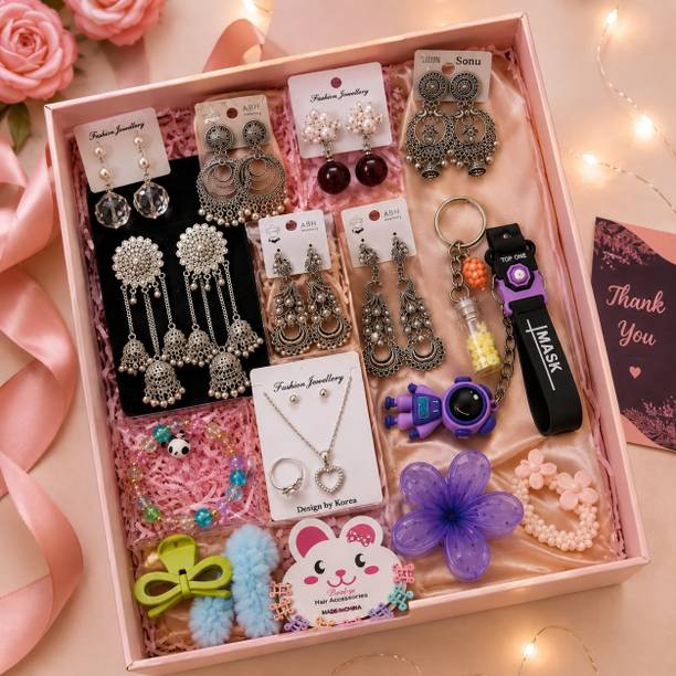Weddingcharm Greeting Card, Jewellery, Comb, Keychain, Key Ring, Gift Box Gift Set