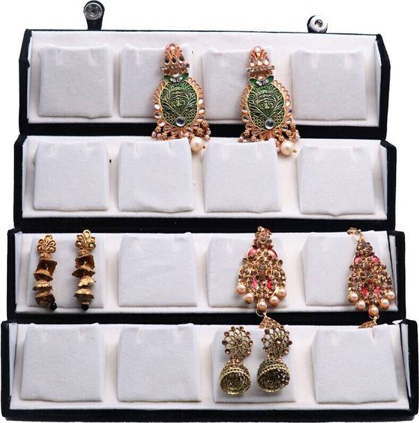 HK Hello Kiddies 16 pair earring stuids storage box Vanity Box