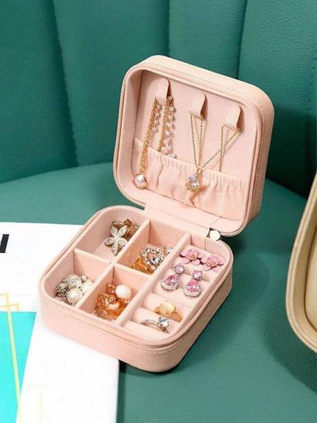 radhe creation Portable Travel Mini Jewelry Box Leather Jewellery Ring Organizer JEWELERY Vanity Box