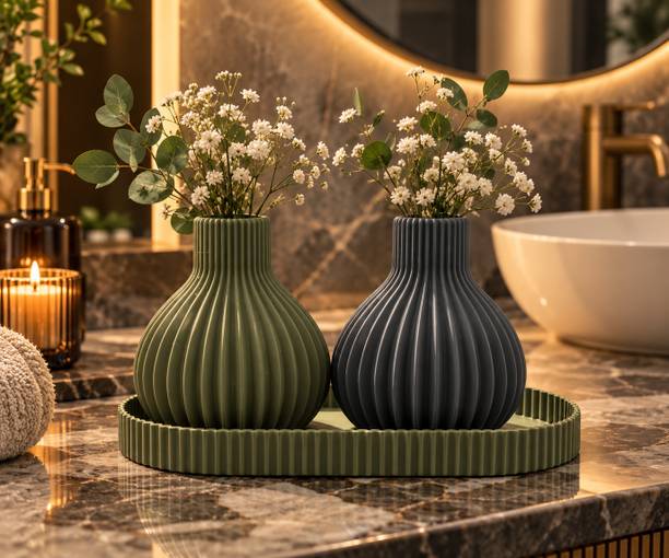 EverFirm Ribbed Bulbous Vase Set of 2 with Round Tray for Home Decor – Green & Black Plastic Vase