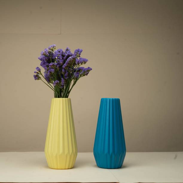 Mrida and Maati Flower Vase (Without Flower) Table vase for office and Home Plastic Vase Plastic Vase