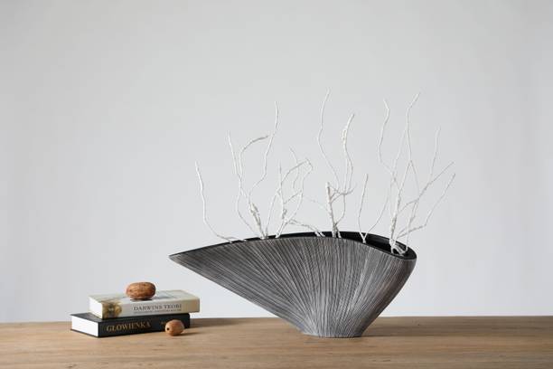 nookeu Modern organic, minimalist, and Japandi-inspired, Asymmetrical Shape, Vase Polyresin Vase