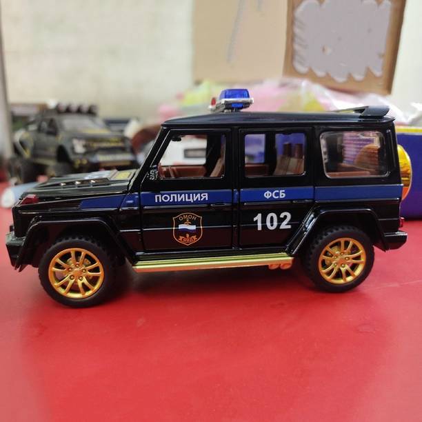 SKBD 132 Die-cast Police Toy Car for Kids SKD