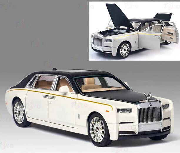 Toyco 1:32 Scale Royce Phamton Alloy Metal DieCast Car Toy (Open Door & Pull Back)