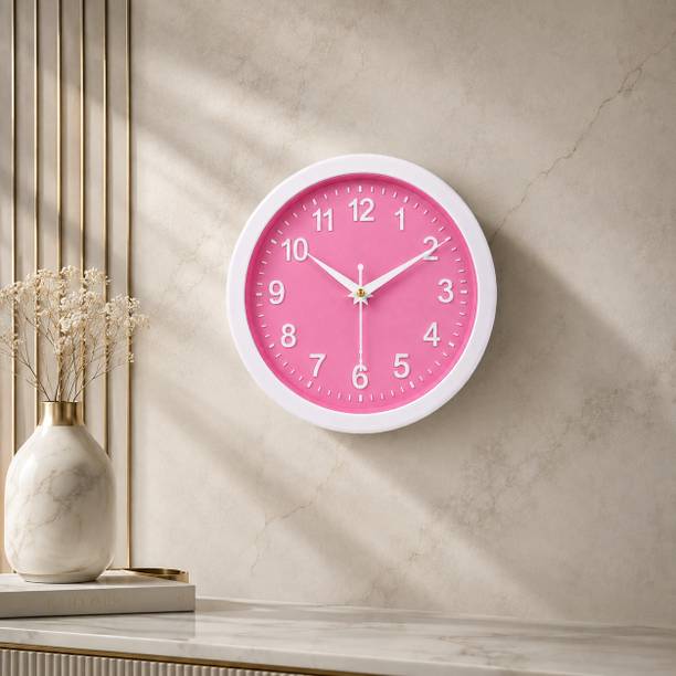 TRAORT Analog 20 cm X 20 cm Wall Clock