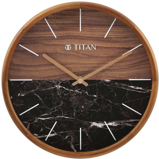 Titan एनालॉग 30 cm X 30 cm दीवार घड़ी