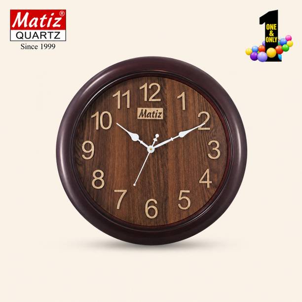 matiz Analog 40.64 cm X 40.64 cm Wall Clock