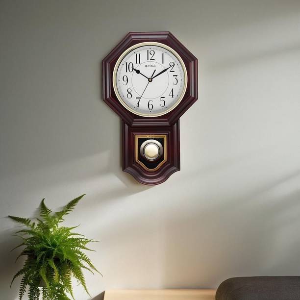 Titan Analog 47.4 cm X 29.8 cm Wall Clock