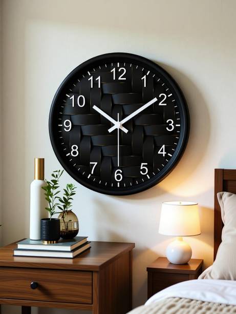 GOLDCREST Analog 25 cm X 25 cm Wall Clock