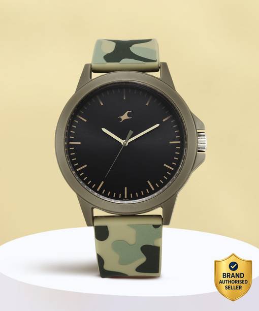Fastrack Tees Wanderlust Black Dial Silicone Strap Unisex Analog Watch - For Men & Women NT38024PP71W,38024PP71W