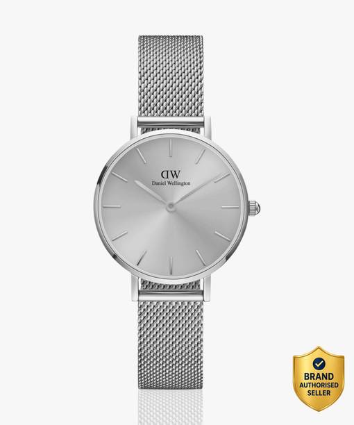 Petite Unitone Silver color Round - 28 mm diameter Analog Watch  - For Women DW00100464