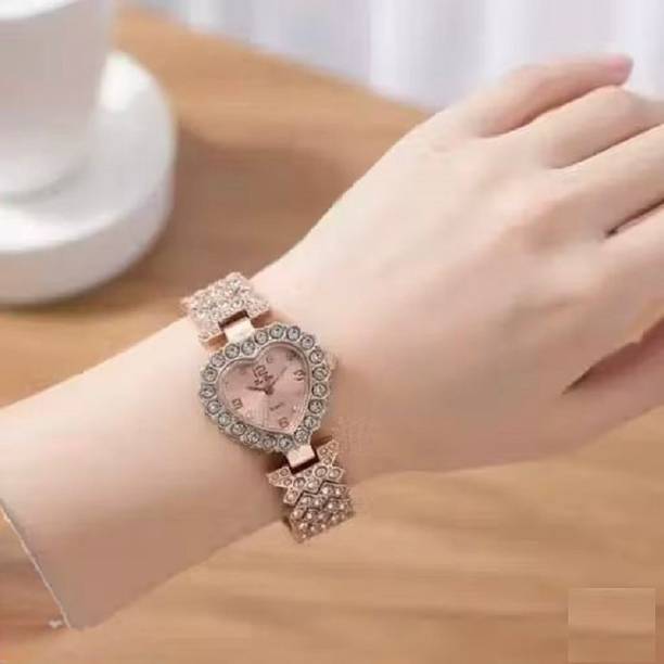 GHADI WALA Rose Gold Heart-Shaped Crystal Bracelet Watch for Women NA Analog Watch  - For Women
