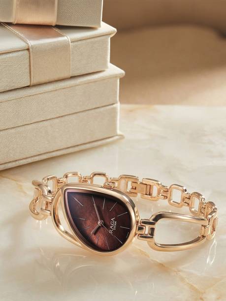 Titan Raga Chic Brown Dial Rose Gold MetalStrap Analog Watch - For Women NT1927YM04,3033PP03,1927YM04,NU1927YM04,NU2688WM01