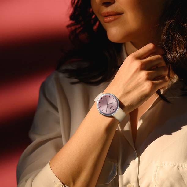 Sonata Watches Upto 50 to 80 OFF on Sonata Watches Online