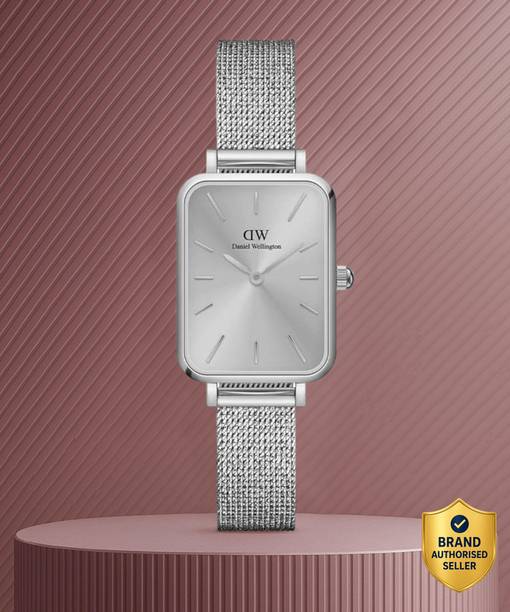 Quadro Unitone Silver color Square - 26 mm diameter Analog Watch  - For Women DW00100486