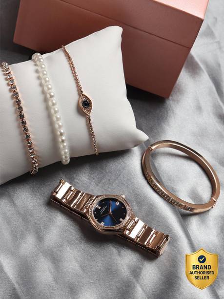 Watch with 4 Bracelet Blue Dial Gift Set Analog Watch - For Women FCB6URGM