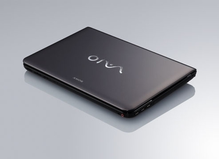 人気のSONY ブランド VAIO i3 FCG-71B11N