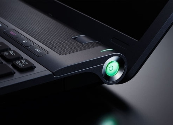 SONY VAIO Core i7 1.73GHz/6GB/SSD256GB/無線