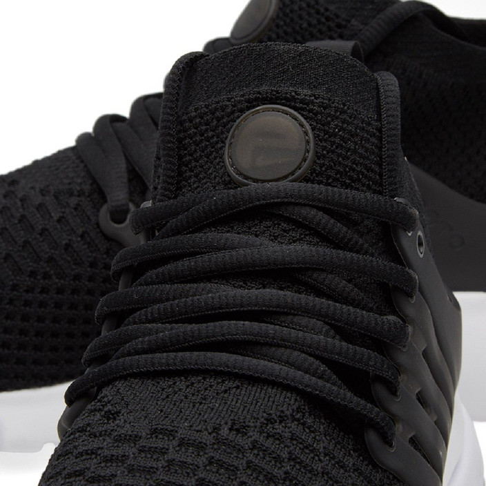 nike air presto flyknit ultra black
