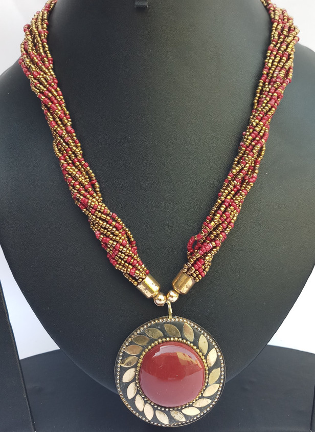 creative group RED TRENDY NECKLACE Pearl Gold-plated Plated Alloy Necklace
