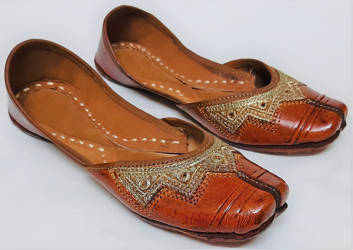 MOJDI Mojaris For Women Buy MOJDI Mojaris For Women Online at